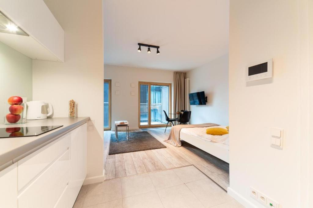 Warsaw Night Apartments Menica Residence 外观 照片