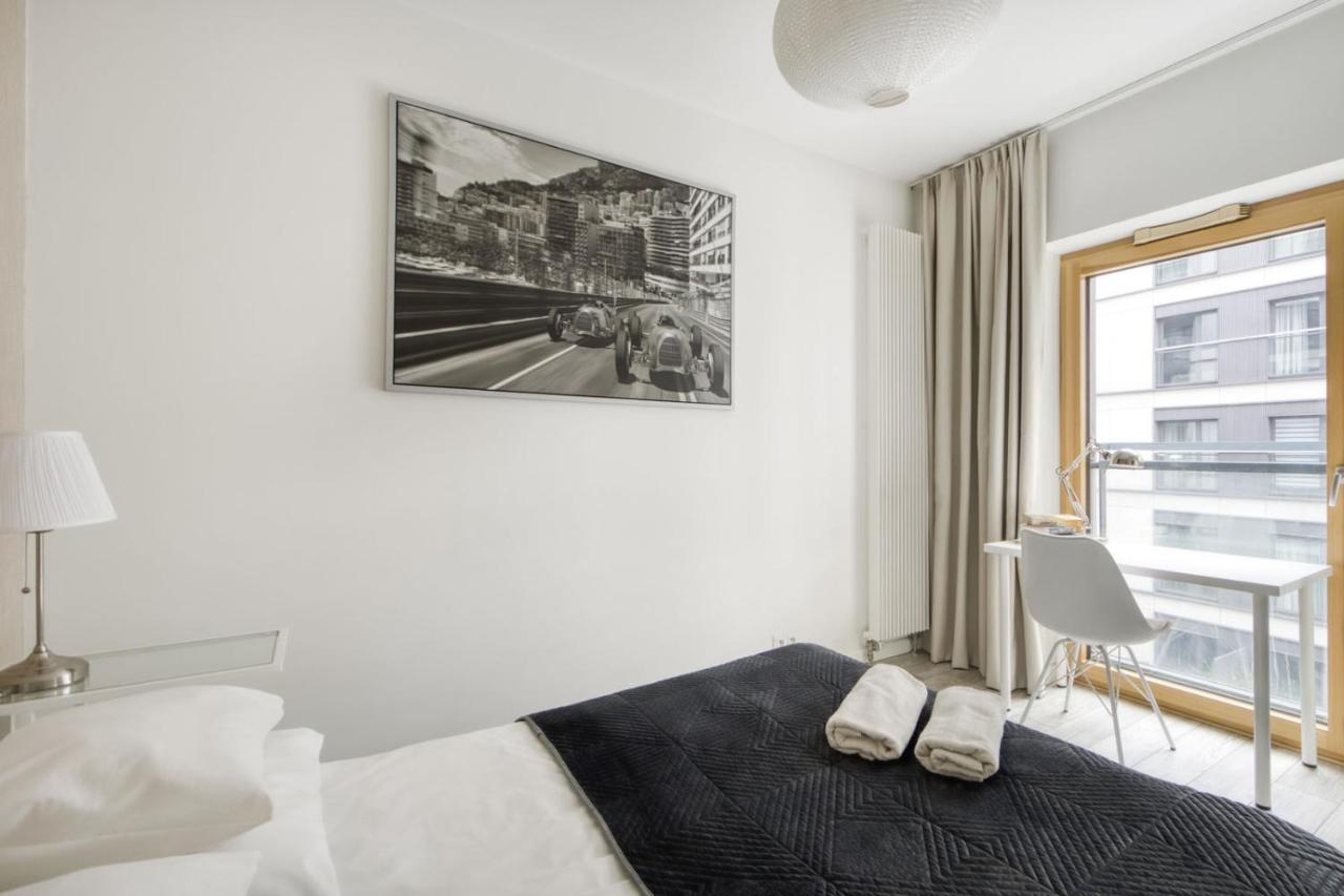 Warsaw Night Apartments Menica Residence 外观 照片